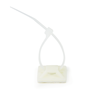 Cable Tie Mounts 28x28 mm | KAB0044 | Līmplātne kabatas saitēm. Par strukturētu kabeļu vai šļūteņu izvietošanu.