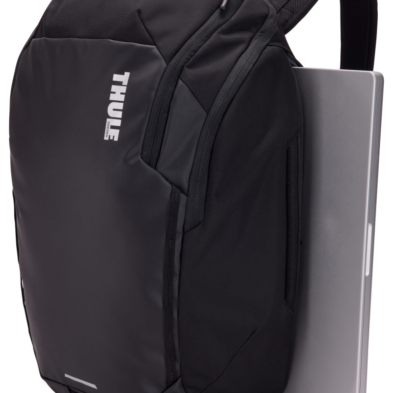 Thule | Backpack 26L | Chasm | Fits up to size 16 " | Laptop backpack | Waterproof | Black