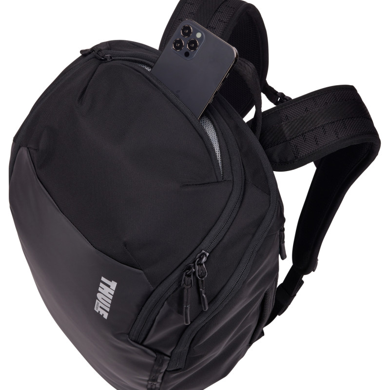 Thule | Backpack 26L | Chasm | Fits up to size 16 " | Laptop backpack | Waterproof | Black