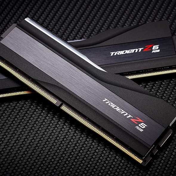 G.Skill Trident Z5 RGB | 96 (2x48GB) GB | DDR5 | 6400 MHz | PC/serveris | Reģistrēta: Nē | ECC: Nē