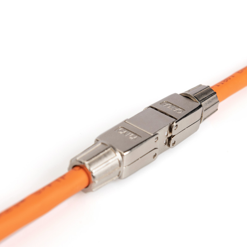 DN-93912 | Field Termination Coupler CAT 6A, 500 MHz for AWG 22-26, fully shielded with metal srew cap