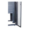 APC Easy Rack 800mm/48U/1200mm ar jumtu, sānu paneli, ritenīšiem, kājām un 4 kronšteiniem, bez apakšas, melns | Schneider Electric