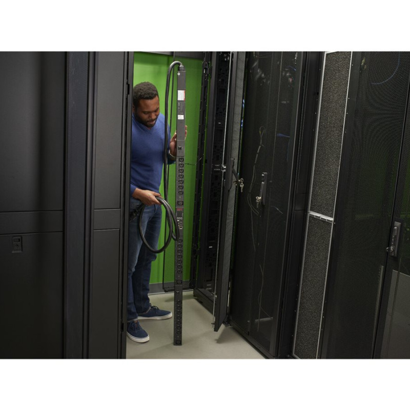APC Rack PDU 9000 Switched, ZeroU, 11.0kW, 230V, (21) C13 & (3) C19 | Schneider Electric
