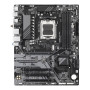 Gigabyte B650 UD AX | Procesora saime AMD Ryzen | Procesora kontaktligzda AM5 | DDR5 | SATA pieslēgvietu skaits 4