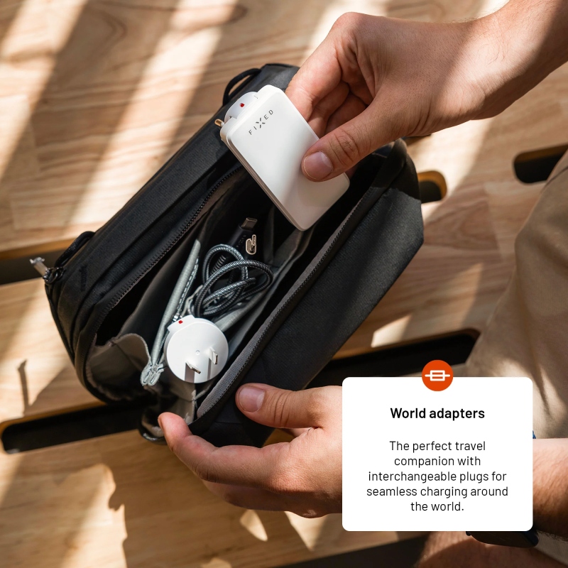 Fixed Slim Traveller 2xUSB-C ceļojumu lādētājs ar pasaules adapteriem, GaN, 45W | Balts