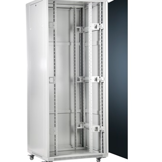 SOMI Networks | 42U, 19″ Brīvstāvošs skapis | 42U-60/80NACP | Maks. slodze 800 kg; Noņemamas un aizslēdzamas sānu paneles; Perforētas metāla durvis; Nesalikts | Dziļums: 80 cm | Pelēks