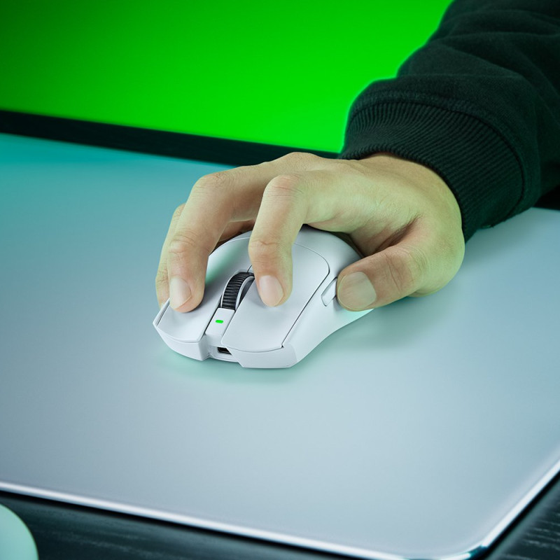 Razer spēļu pele | Viper V4 Pro Esports | Bezvadu | Razer HyperSpeed Wireless Gen-2, Vads | Balta