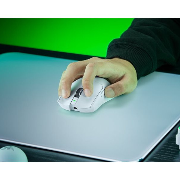Razer spēļu pele | Viper V4 Pro Esports | Bezvadu | Razer HyperSpeed Wireless Gen-2, Vads | Balta