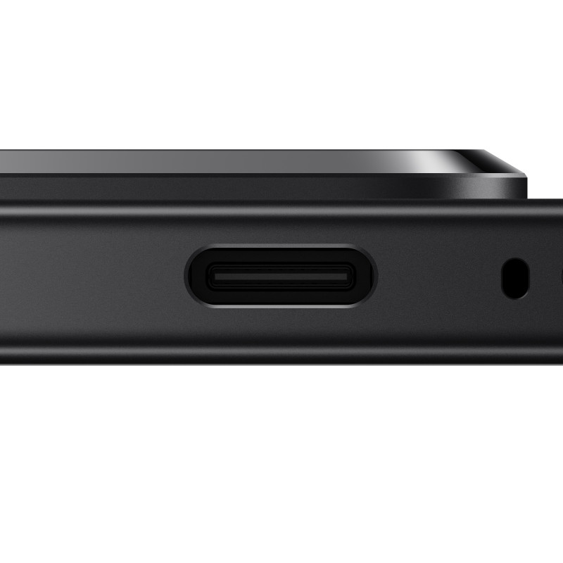 Xiaomi | 15T | Black | 6.83 " | 120Hz eye-care | 2772 x 1280 pixels | Mediatek | D8400-Ultra | Internal RAM 12 GB | 256 GB | Dual SIM | 5G | Main camera resolution 50+50+12 MP | Secondary camera resolution 32 MP | Android | 5500 mAh