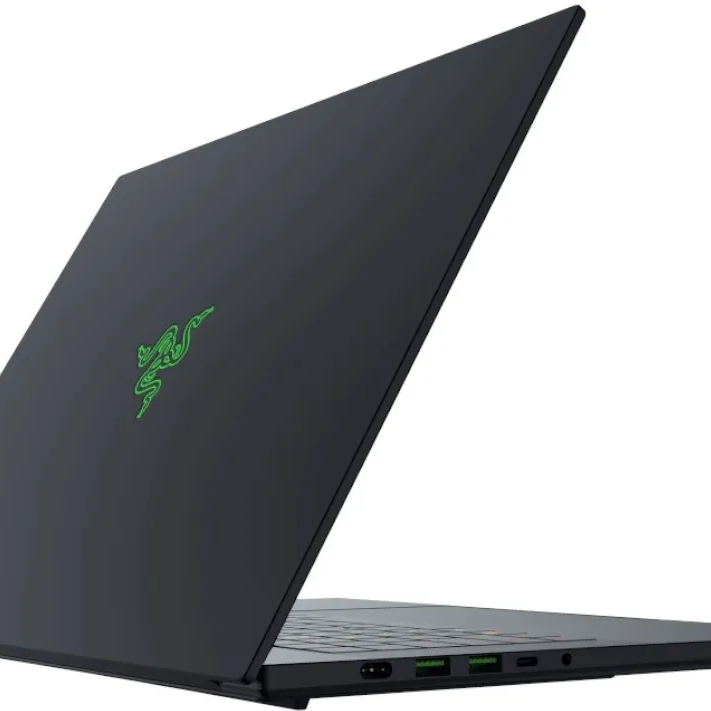 Razer Blade 16 RZ09-05817EN3-R3E1 | Melns | 16" | OLED | QHD+ | 2560 x 1600 pikseļi | 240 Hz | Intel Core Ultra 9 | 386H | 32 GB | LPDDR5X | Cietvielu disks 1000 GB | NVIDIA GeForce RTX 5070 Ti | GDDR7 | 12 GB | Windows 11 Home | 802.11be | Bluetooth versija 6.0 | Tastatūras valoda US | Tastatūras apgaismojums