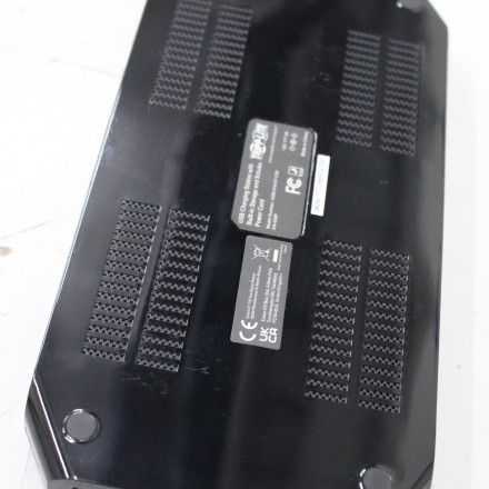 SALE OUT. | Tripp Lite | 10 portu USB uzlādes stacija ar regulējamu uzglabāšanu | U280-010-ST-CEE | ATKRĀMĒTS, SCRATCHED