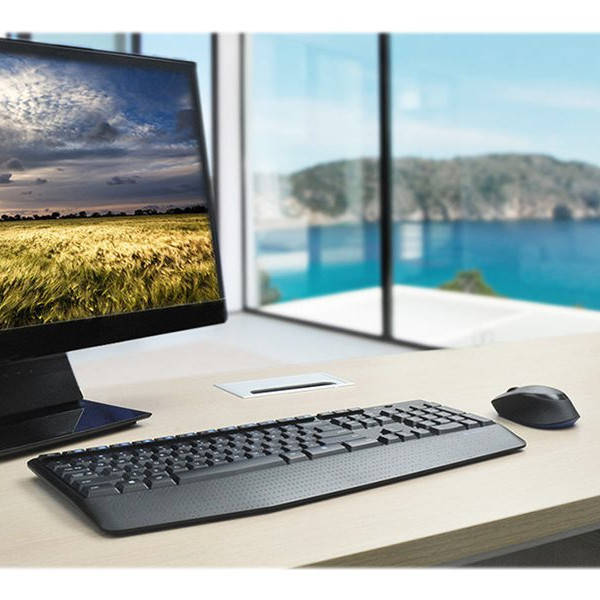 Logitech | MK345 | Keyboard and Mouse Set | Black