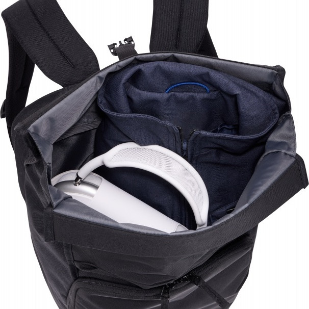 Case Logic | Fits up to size 17 " | Variate | Black