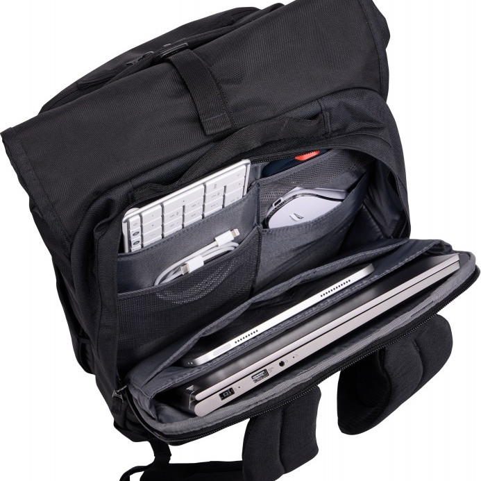 Case Logic | Fits up to size 17 " | Variate | Black