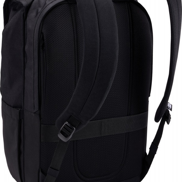 Case Logic | Fits up to size 17 " | Variate | Black