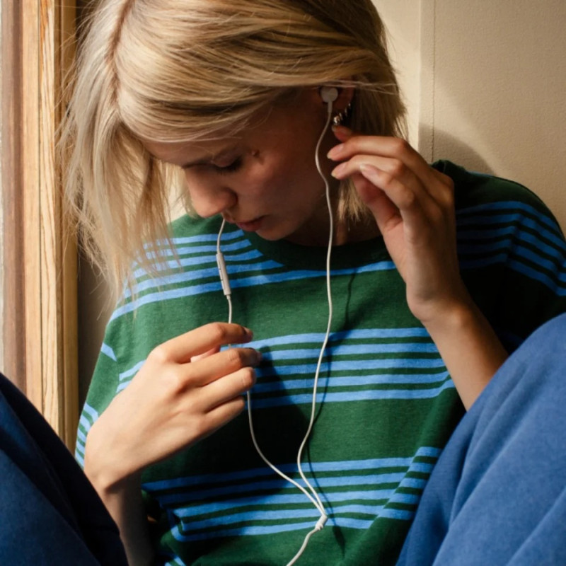 Sudio Earbuds | V3 | USB-C | Ausītes (in-ear) | Mikrofons | Pelēka balta
