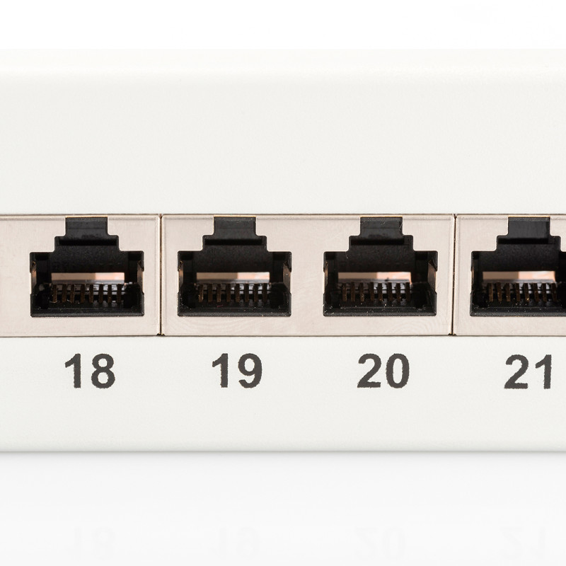 Digitus | Patch Panel | DN-91624S | Kategorija: CAT 6; Porti: 24 x RJ45; Noturības spēks: 7.7 kg; Ievietošanas spēks: 30 N max | 48.2 x 4.4 x 10.9 cm | Balts