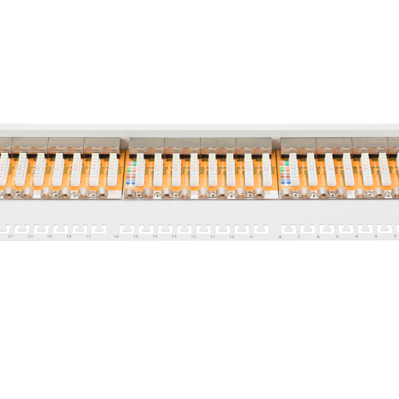 Digitus | Patch Panel | DN-91624S | Kategorija: CAT 6; Porti: 24 x RJ45; Noturības spēks: 7.7 kg; Ievietošanas spēks: 30 N max | 48.2 x 4.4 x 10.9 cm | Balts