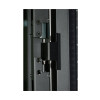 APC NetShelter SX 42U serveru skapja korpuss 600 mm x 1070 mm ar sāniem, melns | Schneider Electric