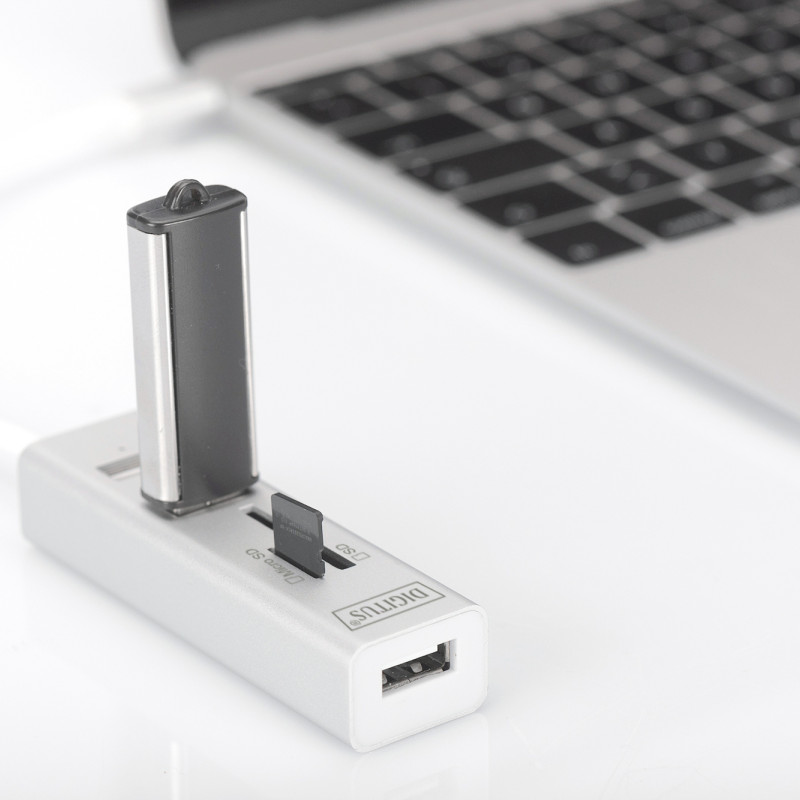 Digitus USB Type-C OTG 3-portu HUB un karšu lasītājs | DA-70243