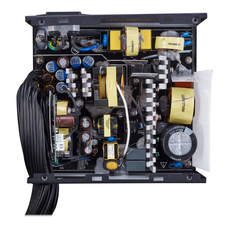 Cooler Master | Barošanas bloks | MWE 750 Bronze V2 230V | 750 W | 80 PLUS Bronze ES 230V