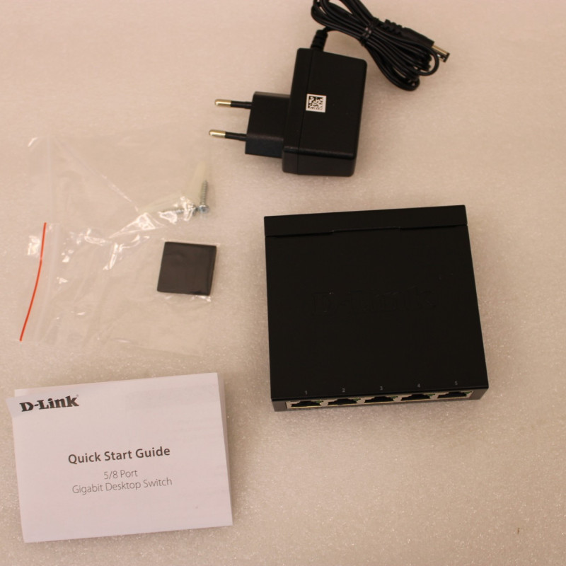 SALE OUT. D-Link DGS-105GL/E 5-Port Gigabit Ethernet Switch | SALE OUT. Ethernet Switch | DGS-105/E | Unmanaged | Desktop | Gigabit Ethernet (copper) ports quantity 5 | 60 month(s) | UNPACKED