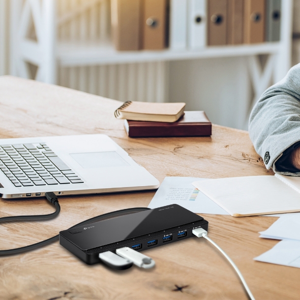 TP-LINK UH700 USB 3.0 7-Port koncentrators