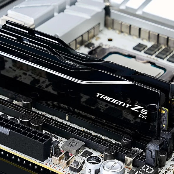 G.Skill Trident Z5 CK | 48 GB | DDR5 | 8800 MHz | PC/server | Reģistrēta Nē | ECC Nē