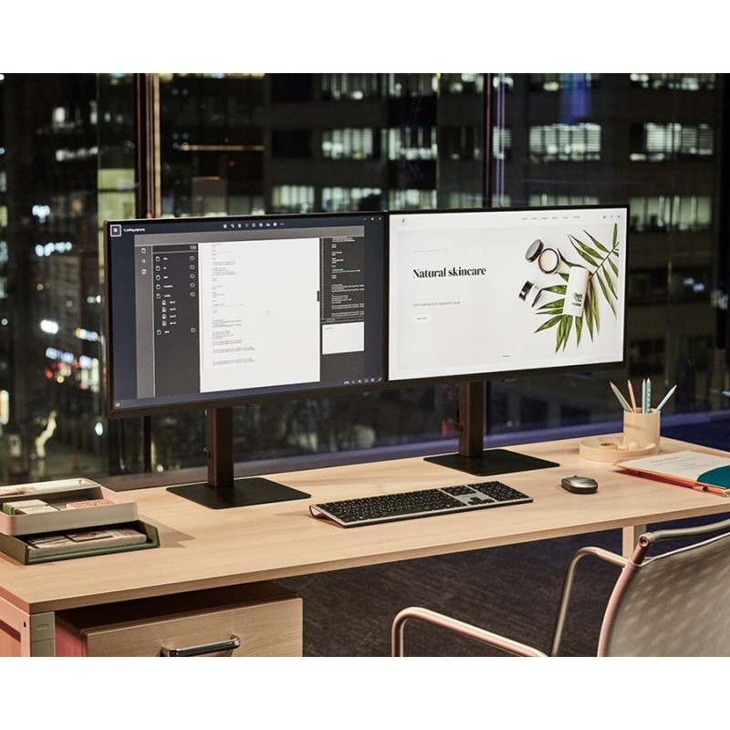 Samsung | LS32D800UAUXEN | 32 " | VA | UHD | 16:9 | 60 Hz | 5 ms | 3840 x 2160 pixels | 350 cd/m² | Black